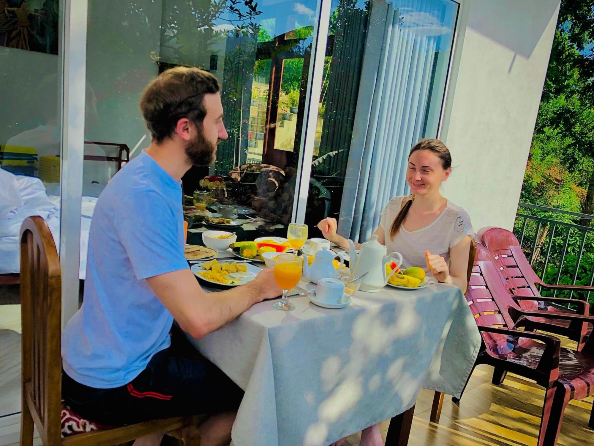 Relax Inn Елла Екстер'єр фото